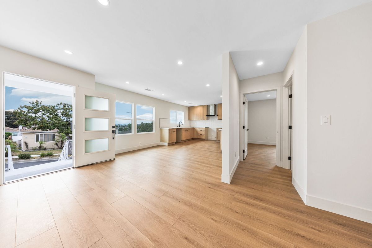 Building Photo - 5455 Harcross Dr