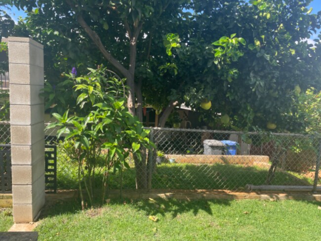 Building Photo - 94-361-361 Kahuanani St