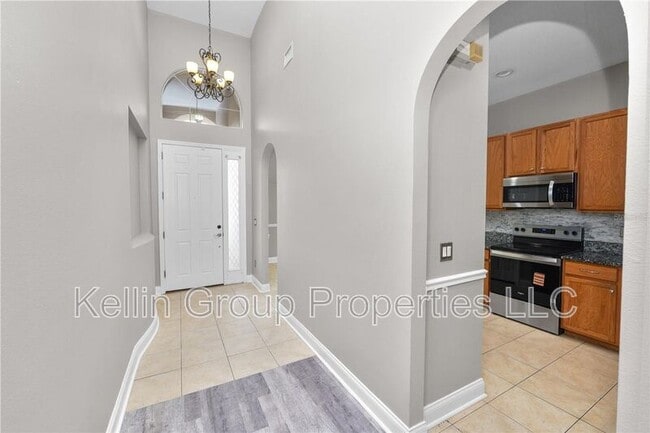 Building Photo - 30816 Pumpkin Ridge Dr