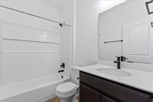 Building Photo - 11905 Paseo de los Lagos Ln