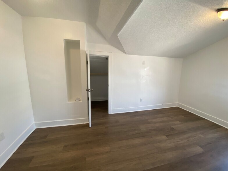 Bedroom - 508 5th St SW