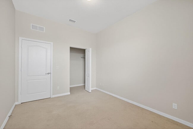 Building Photo - 136 Behring Way