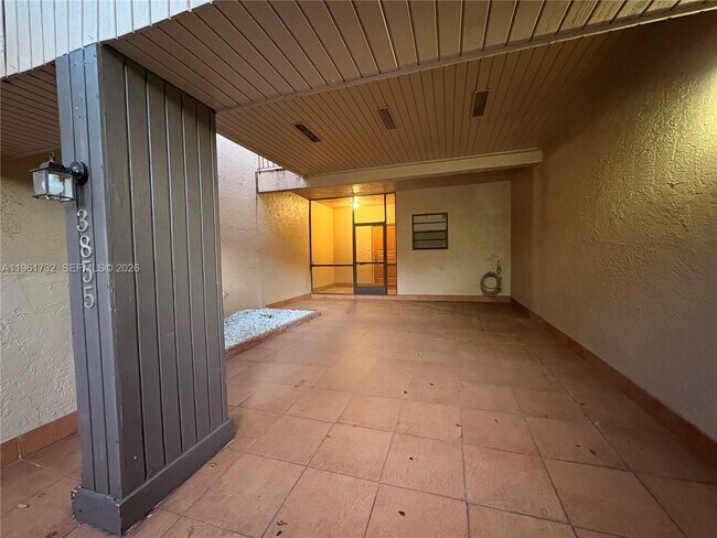 Building Photo - 3855 Estepona Ave