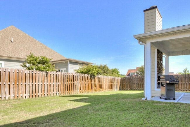Building Photo - 5464 Everlook Cir