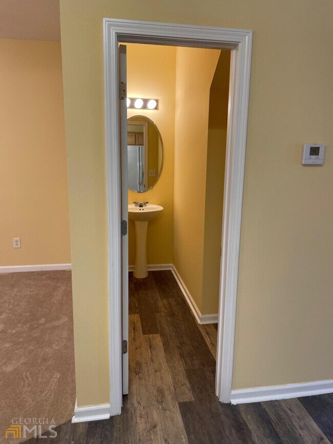 Building Photo - 237 Timber Wolf Trail