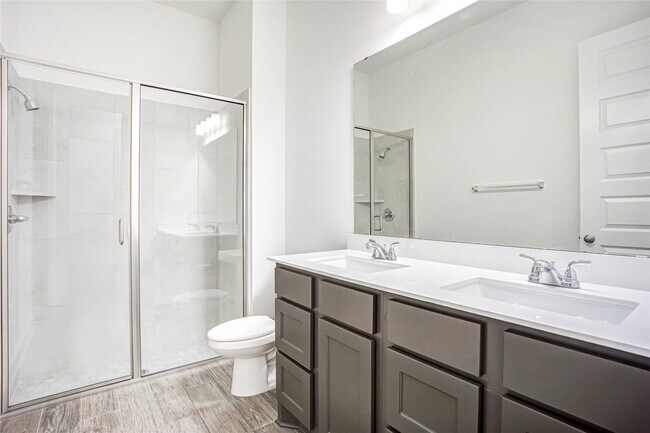 Building Photo - 9814 Chapman Trl