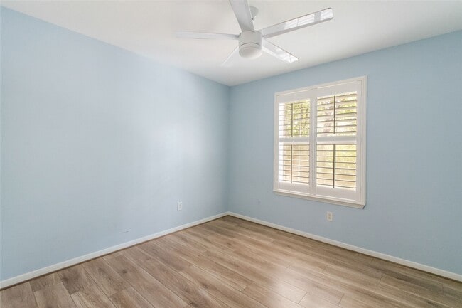 Building Photo - 77 Sugar Grove Ct