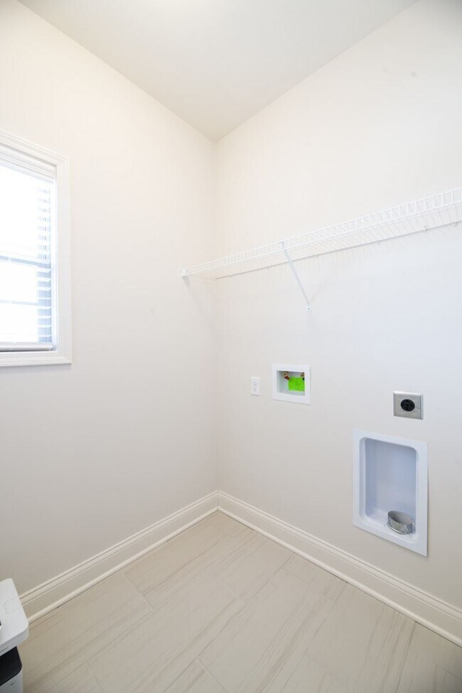 Building Photo - 12512 Shiloh Vly Ln