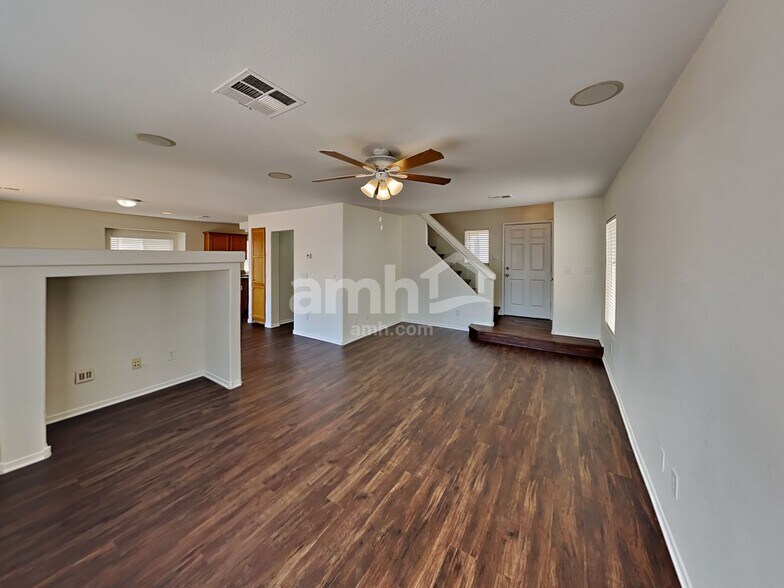 Building Photo - 7534 Tuckaway Harbor St