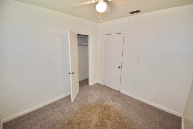 Building Photo - 1440 Hudson St