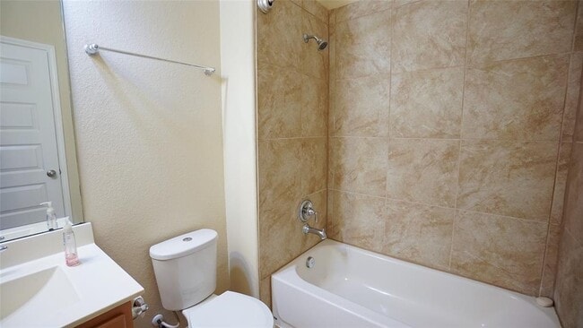 Building Photo - 26922 Mustang Retreat Ln