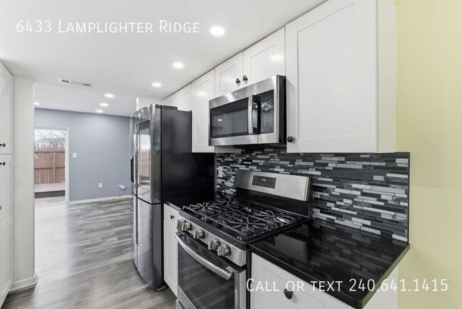 Building Photo - 6433 Lamplighter Ridge