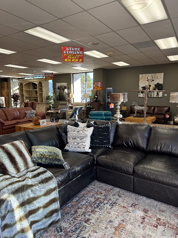 Building Photo - 22750 Hawthorne Blvd