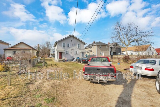 Building Photo - 254 S Wayne Ave