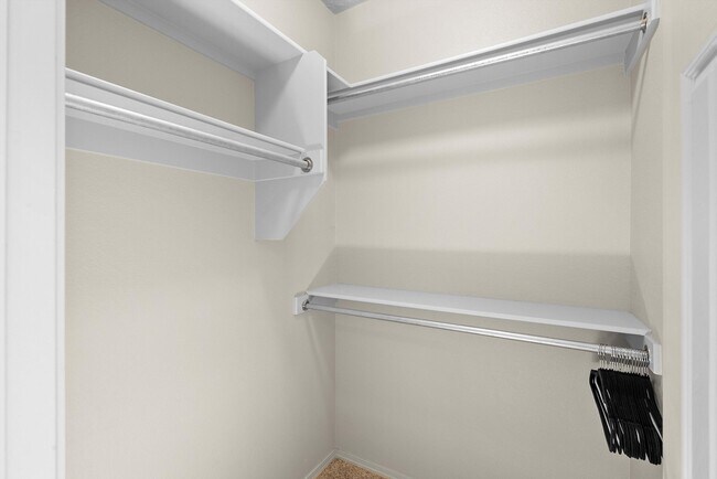 Building Photo - 2316 Penn Ave SE