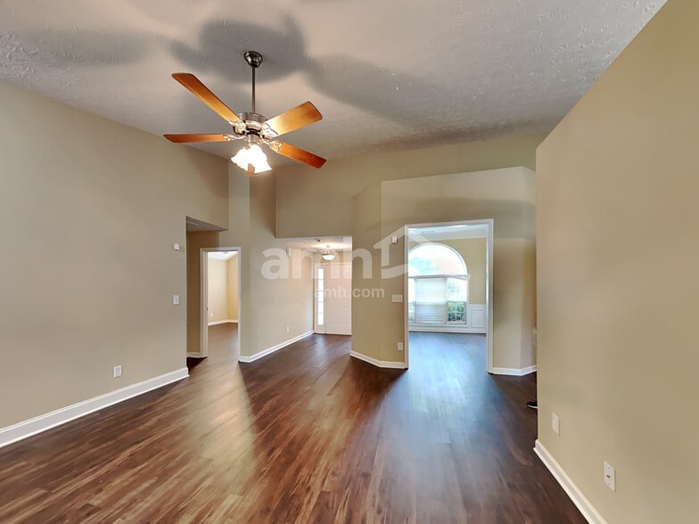 Building Photo - 360 Dunagan Dr