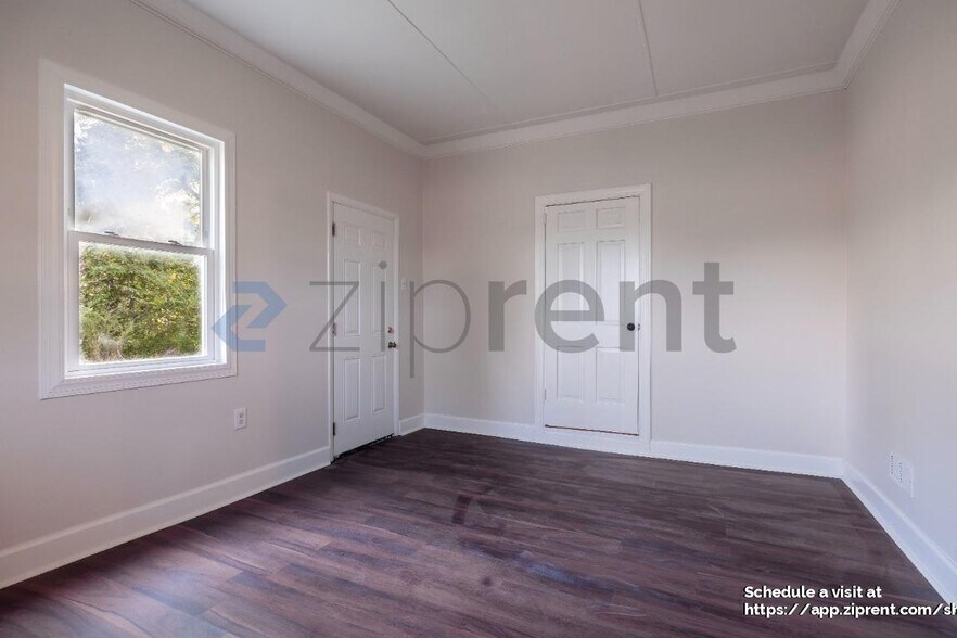 Building Photo - 7056 Old Railroad Bed Rd