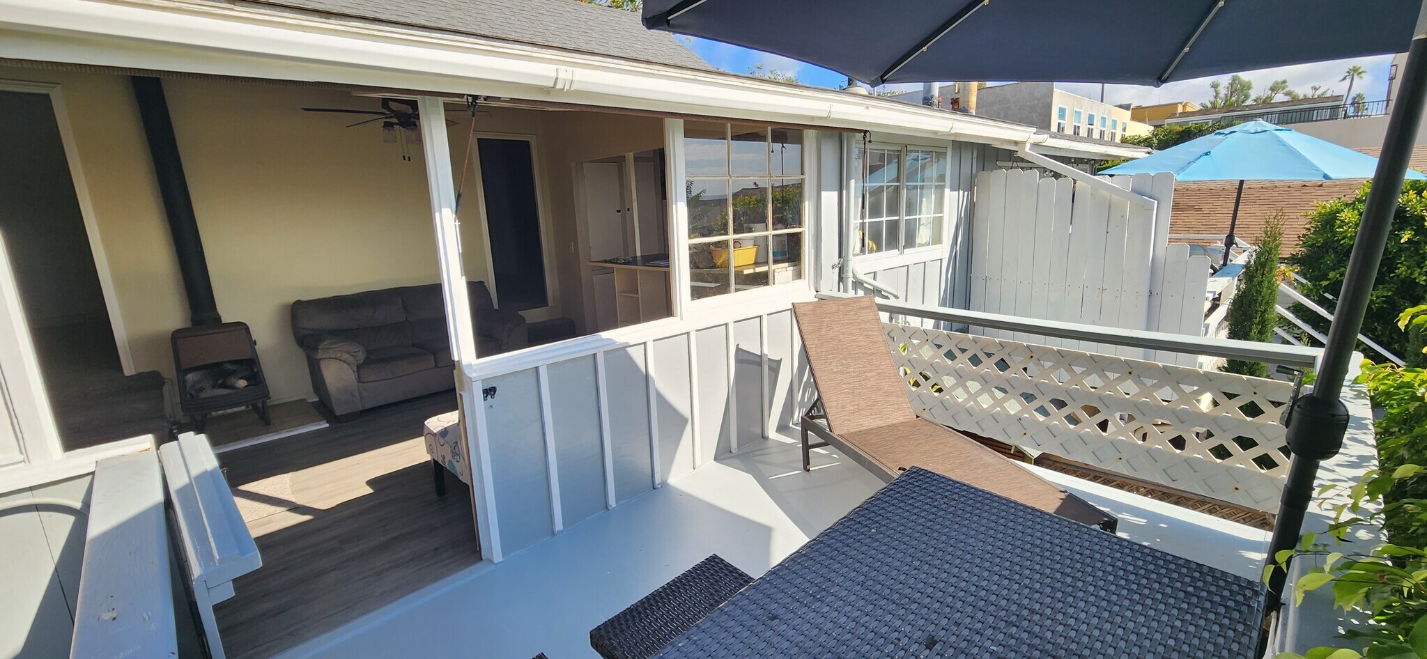 Building Photo - 1726 Ocean Way