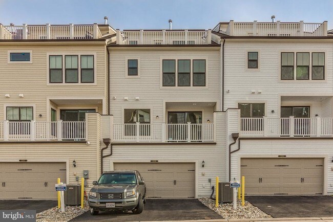 Building Photo - 22589 Amendola Terrace