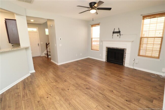 Building Photo - 1102 Silky Dogwood Trail
