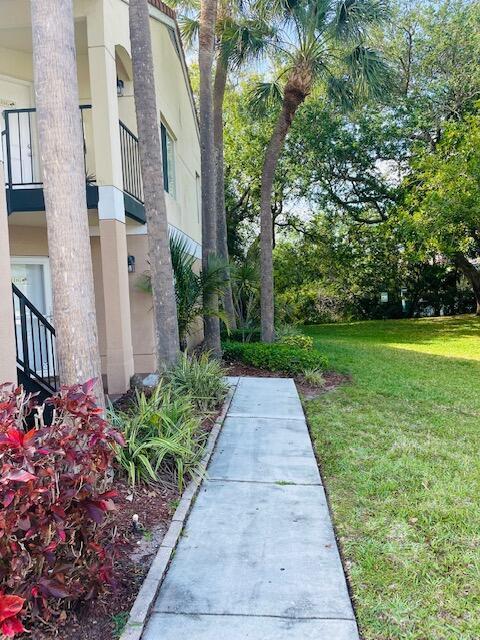 Building Photo - 815 Boynton Beach Blvd