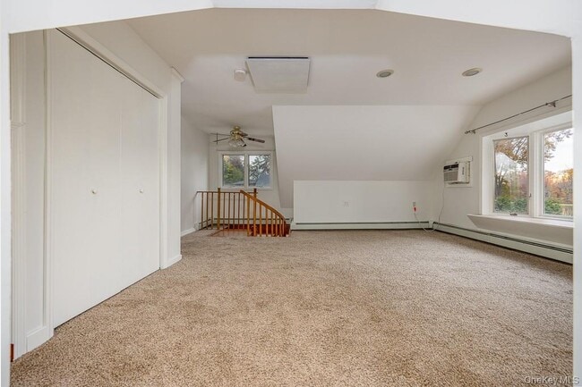 Building Photo - 17 Old Lake Rd