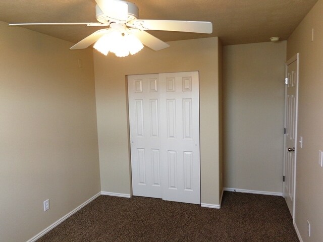 Building Photo - 6423 S High Bluff Dr
