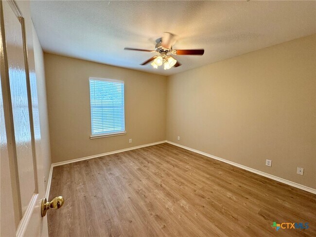Building Photo - 7707 Wexford Hollow