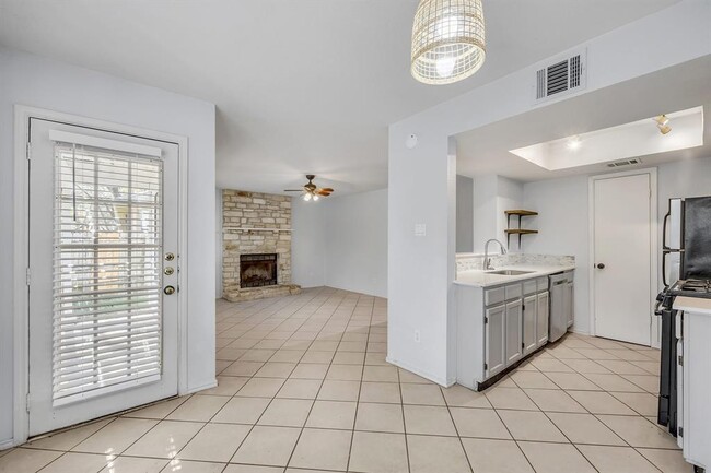 Building Photo - 8102 Tuscarora Trail