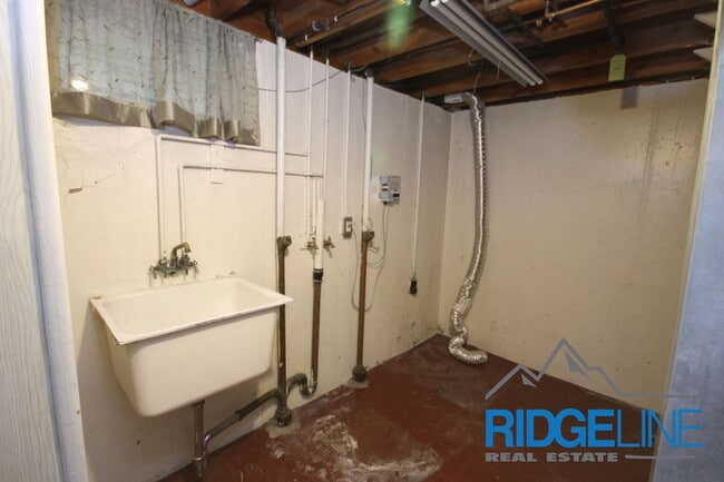 Building Photo - 5505 4th Ave S