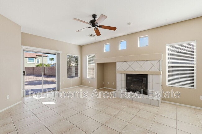 Building Photo - 310 Mountain View Rd