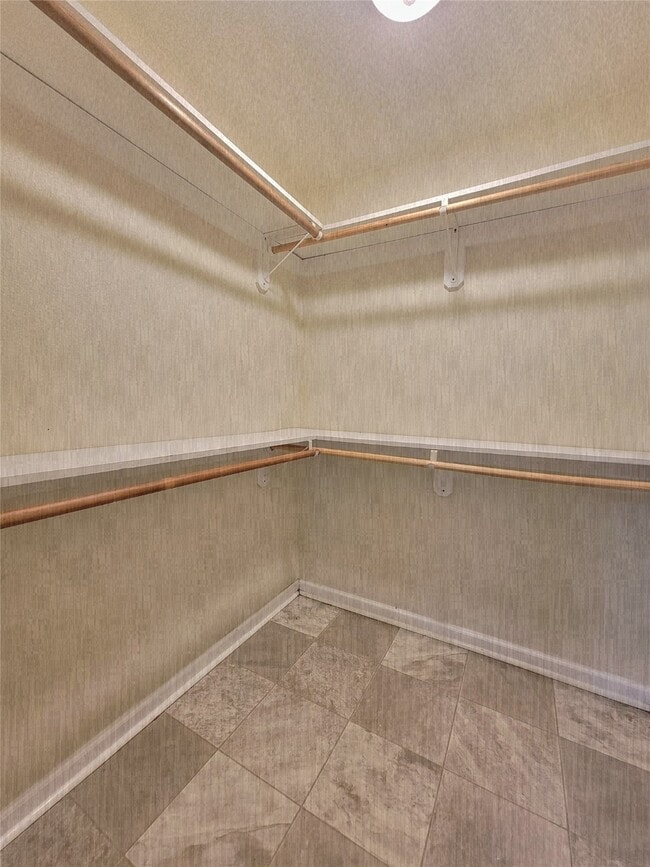 Building Photo - 12150 Old County Rd