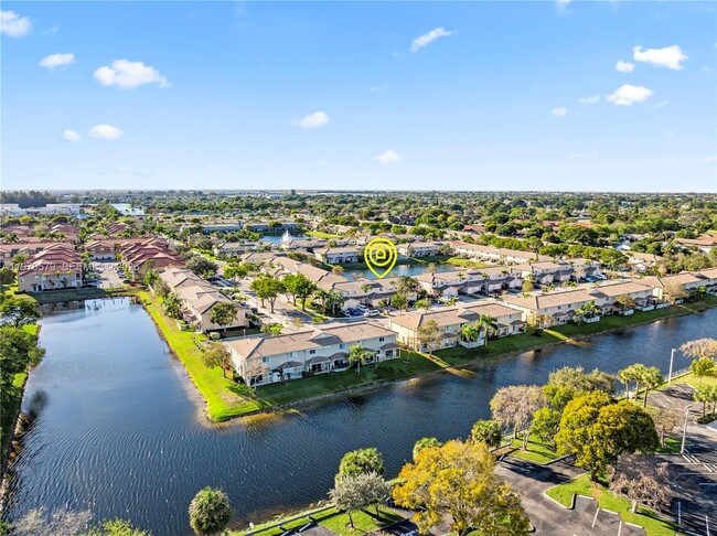 Building Photo - 5905 Abbey Rd