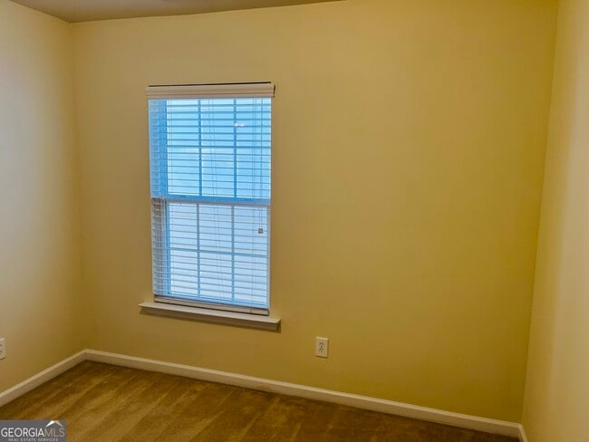 Building Photo - 2042 Appaloosa Way