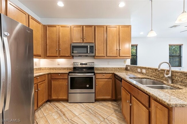 Building Photo - 15326 Summit Pl Cir