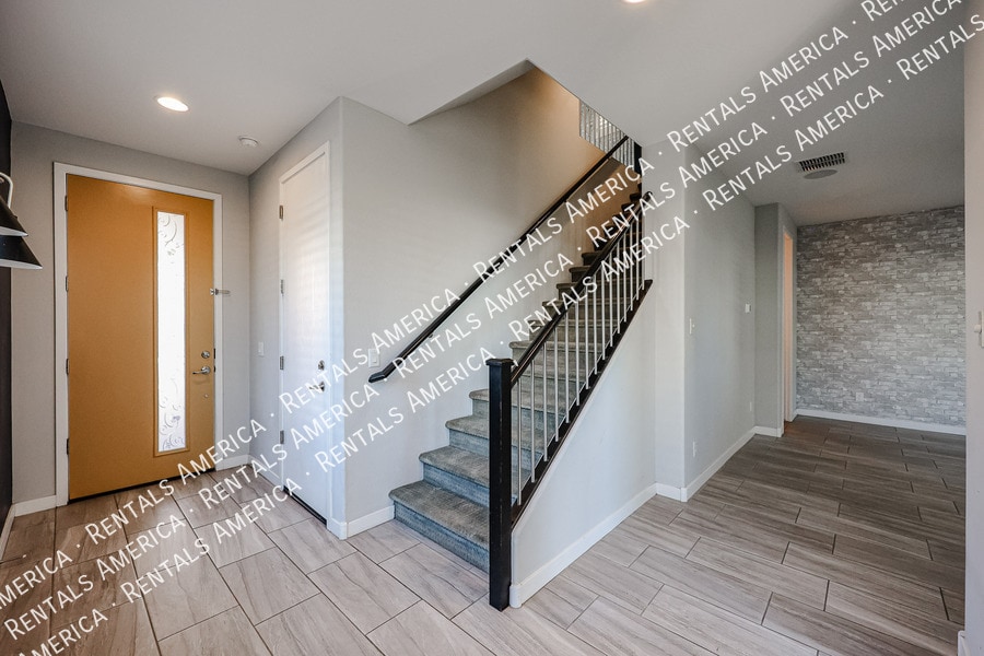 Building Photo - 7067 W Jasper Dr