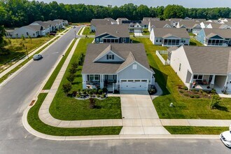 Building Photo - High-End Year Round Rental in Lewes