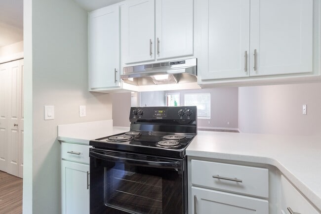 Building Photo - 3 Bedroom with a Forest View! $1000 Off First Full Month!