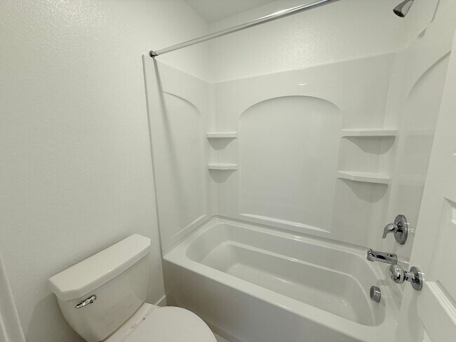 Building Photo - 10370 Bayson Wy