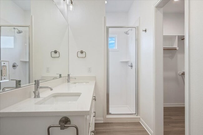 Building Photo - Residences at Windmill Preserve