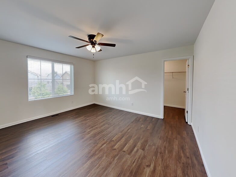 Building Photo - 19315 21st Ave Ct E