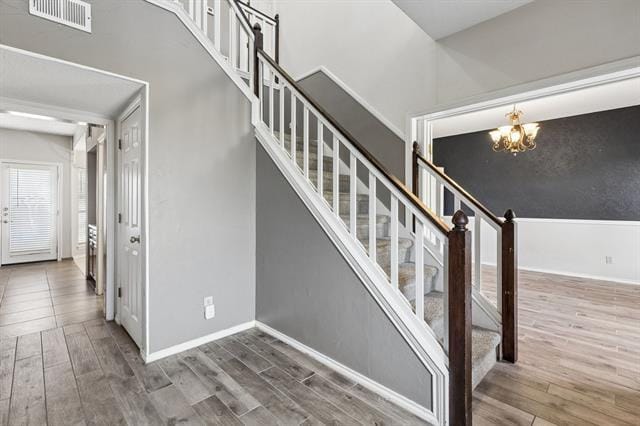 Building Photo - 2 Rivercrest Ct