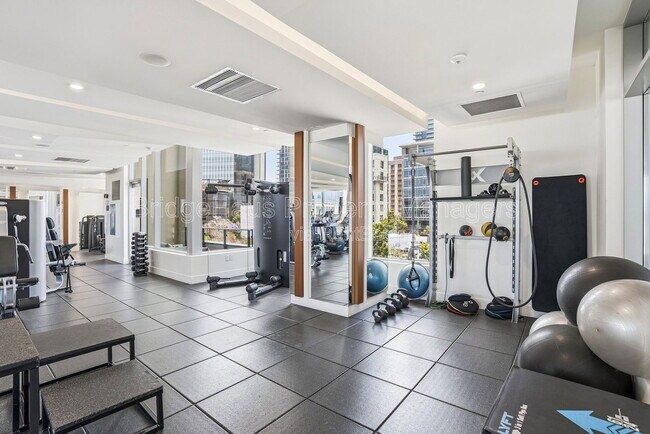 Building Photo - 1388 Kettner Blvd