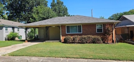 Building Photo - 311 W I Ave