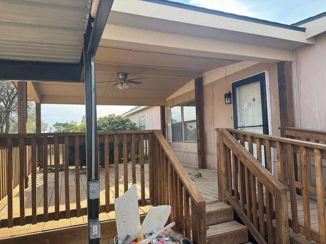 Building Photo - 13322 W County Rd 124