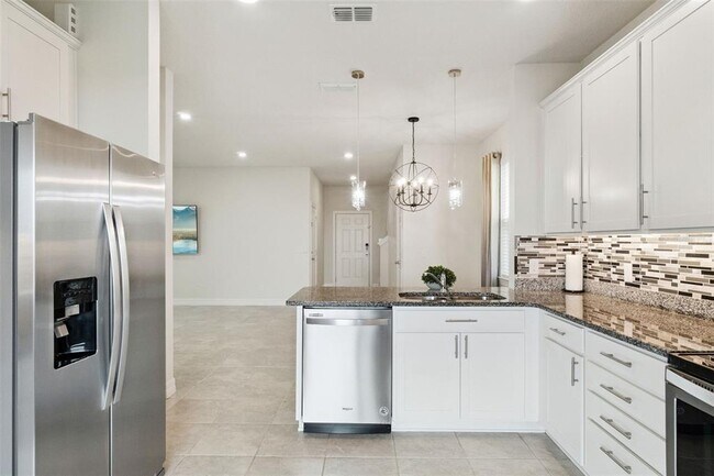 Building Photo - 2282 Nuthatch St