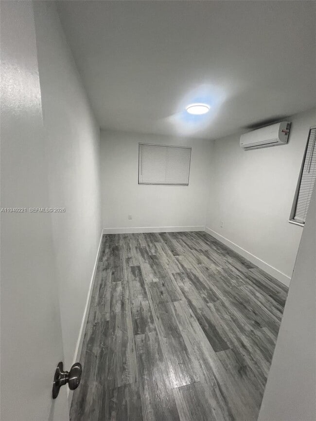 Building Photo - 1220 NW 180th Terrace