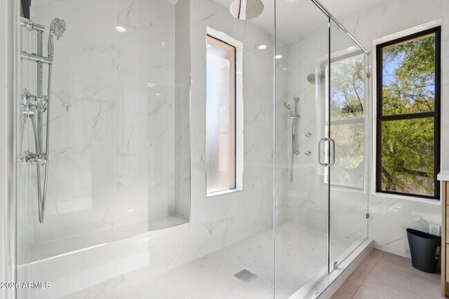 Building Photo - 8989 N Gainey Center Dr