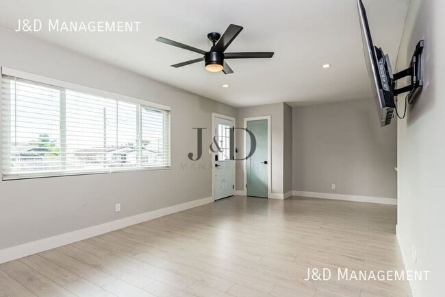 Building Photo - 1708 Marson St