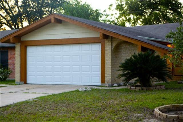 Building Photo - 7722 Sunbonnet Ln